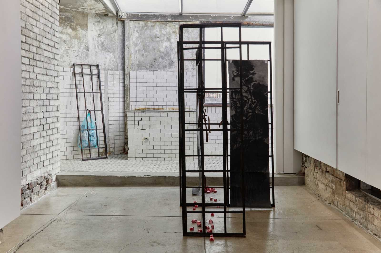 Four disobediences / 네 가지 무례함